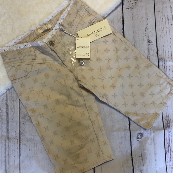 MonnaLisa Pants - NWT beige monogram Bermuda pants